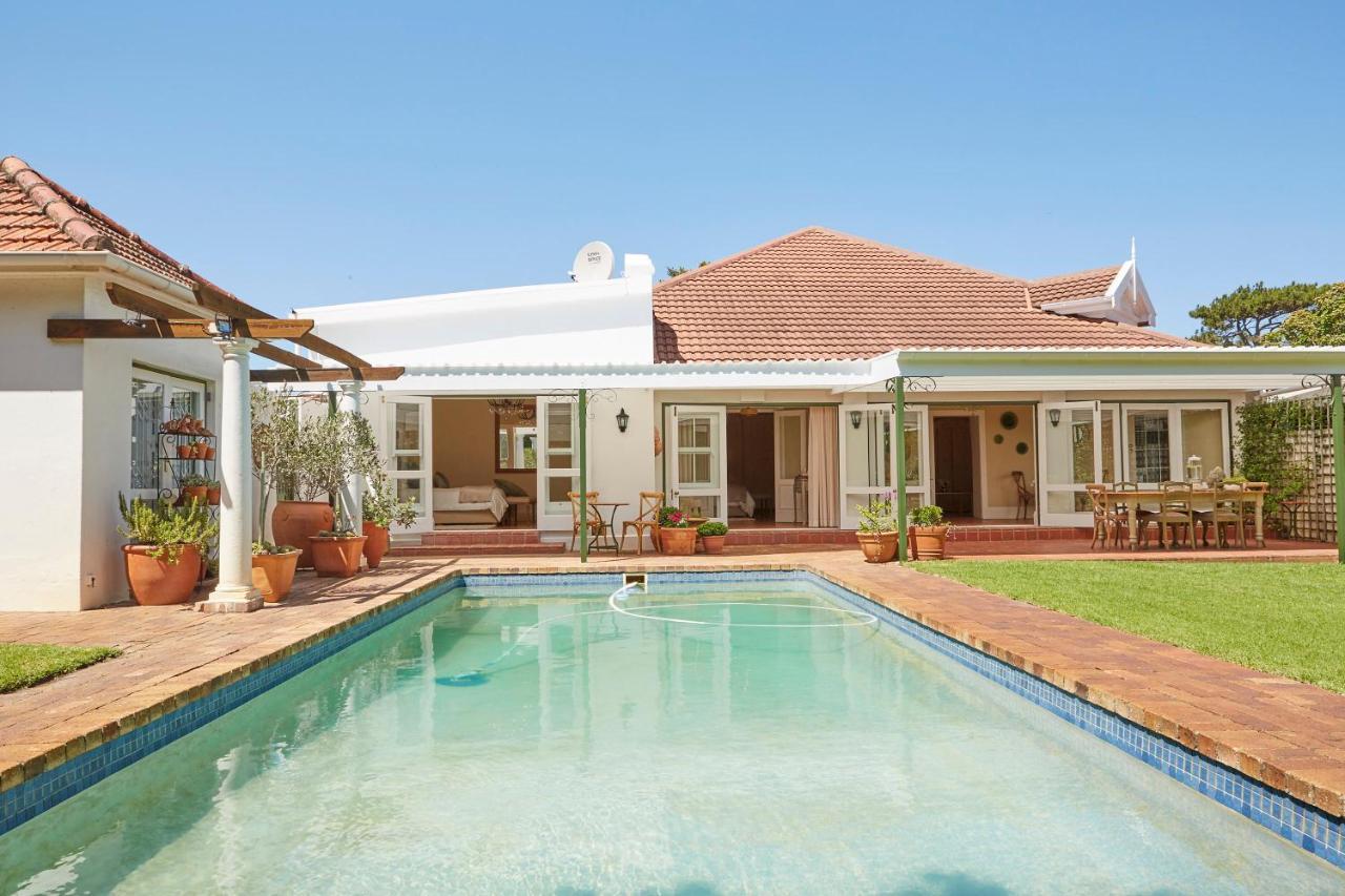 Puccini Bed & Breakfast Cape Town