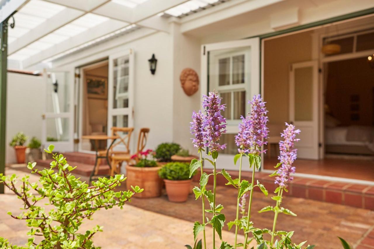 Bed & Breakfast Puccini Cape Town